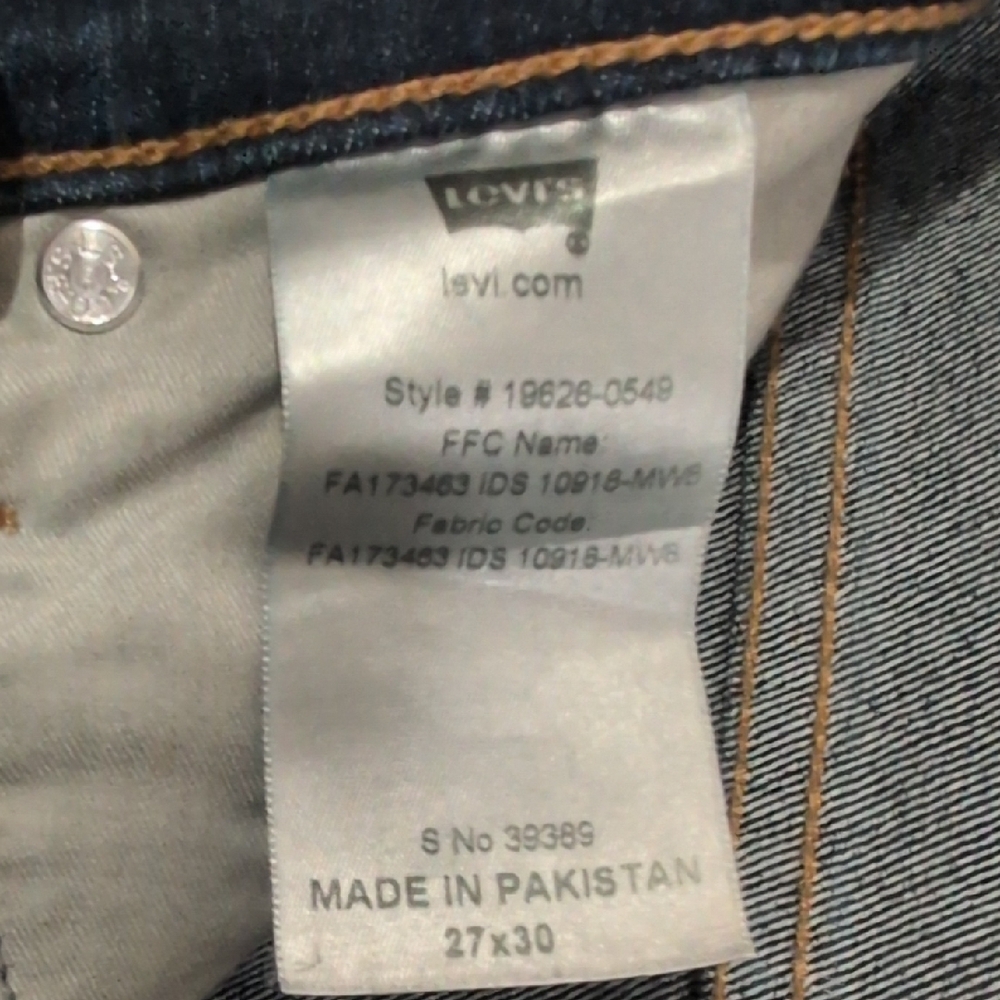 Levi's 311 Sleek Dark Wash Blue Women's Skinny Jeans 27 x 30 - Picture 7 of 9